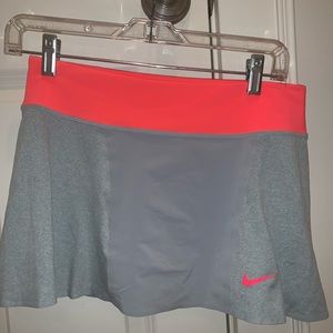 NIKE tennis skirt with built in shorts
